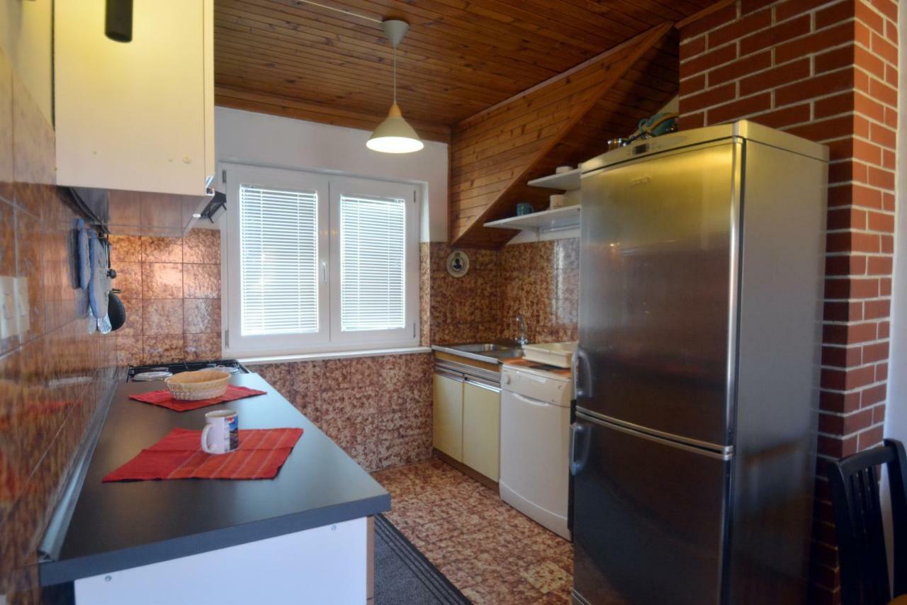 Apartment Mimica-Croatia , Omis , Center Exteriör bild