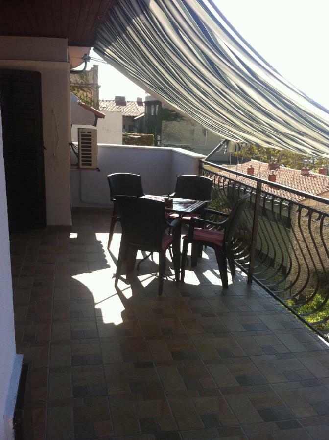 Apartment Mimica-Croatia , Omis , Center Exteriör bild