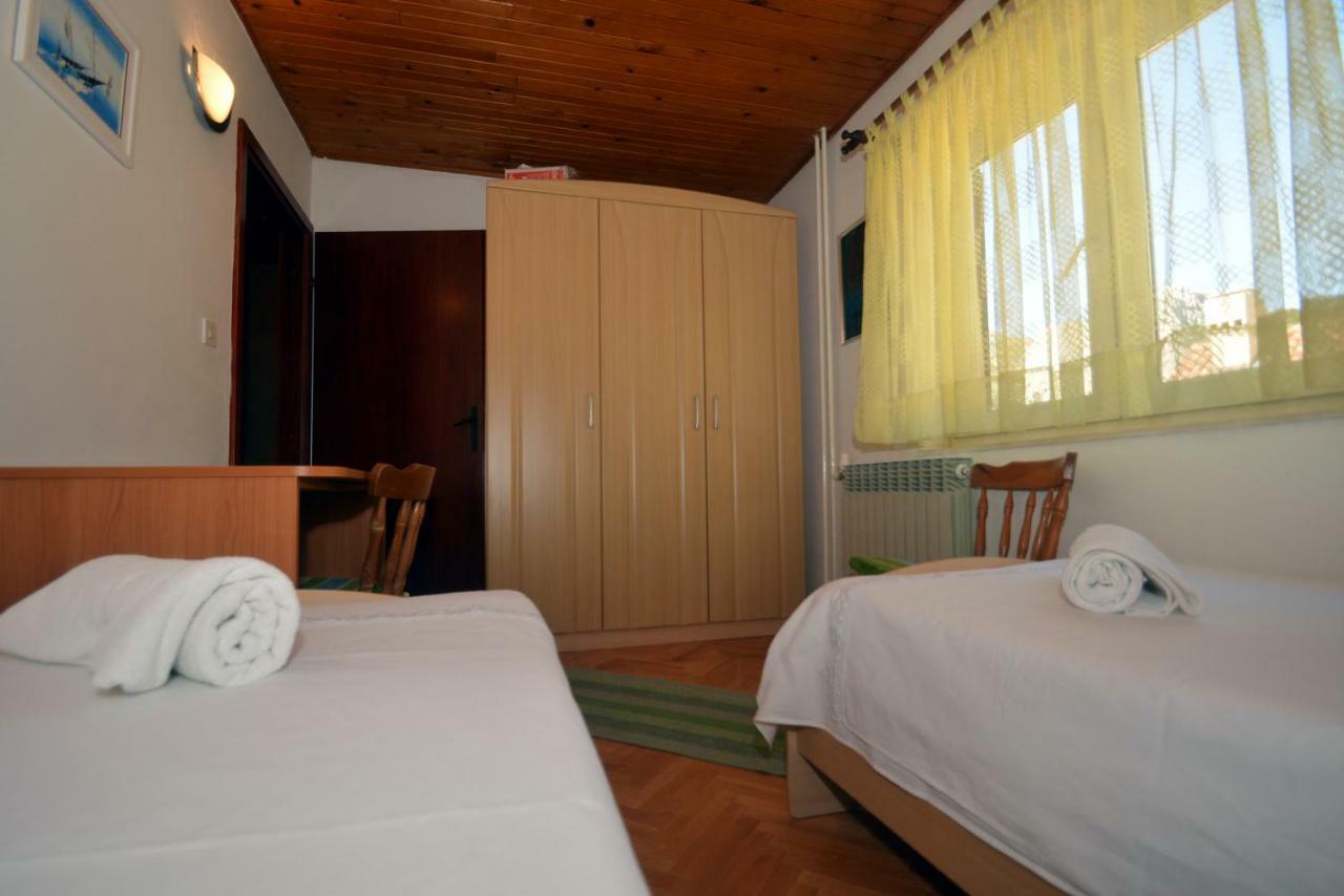 Apartment Mimica-Croatia , Omis , Center Exteriör bild